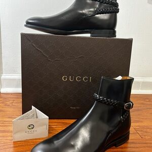 Gucci Women's Black Leather Boots w/Braided Strap